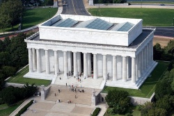 Lincoln Memorial (Photo : Carol M. Highsmith)