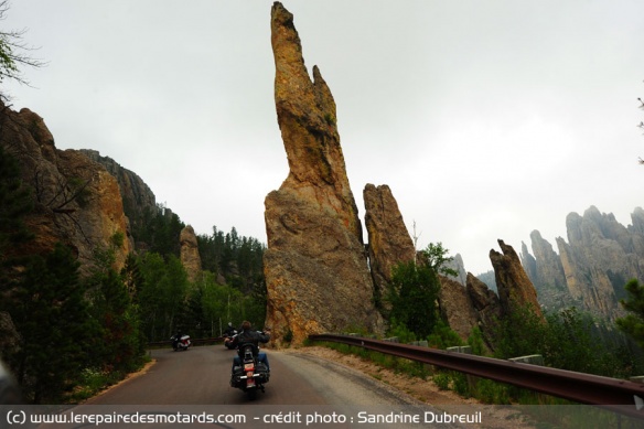 Needles Highway dans le Custer State Park