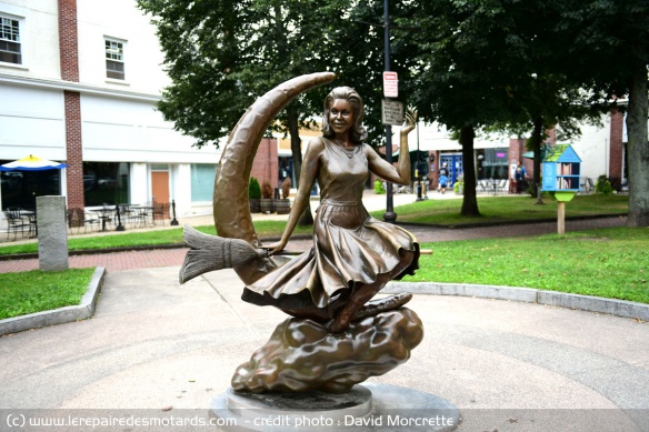 Statue de Salem