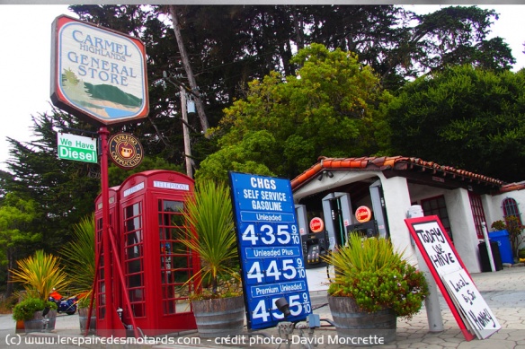 La Station Essence de Carmel