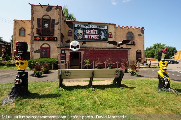 Maison hantée : Ghost Outpost