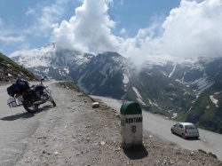 Inde : col dans l'Himalaya
