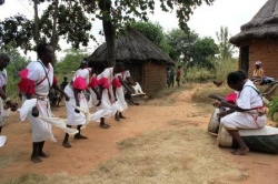 Danse kenyane traditionnelle Kamba