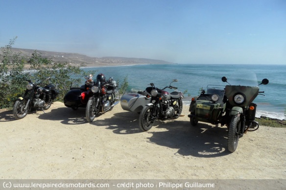 Side-cars devant la baie d'Agadir