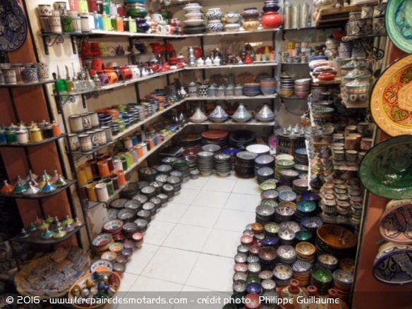 Un magasin dans le souk de Marrakech