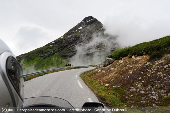Annonce de brouillard sur la route des Trolls