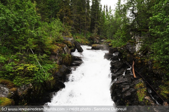 Cascades sur la route Arctique