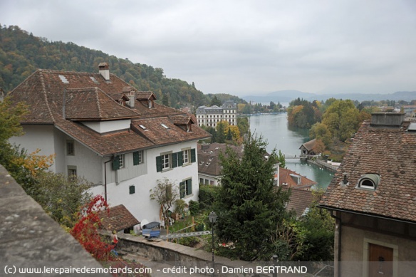 Vue sur le lac depuis les hauteurs de Thun